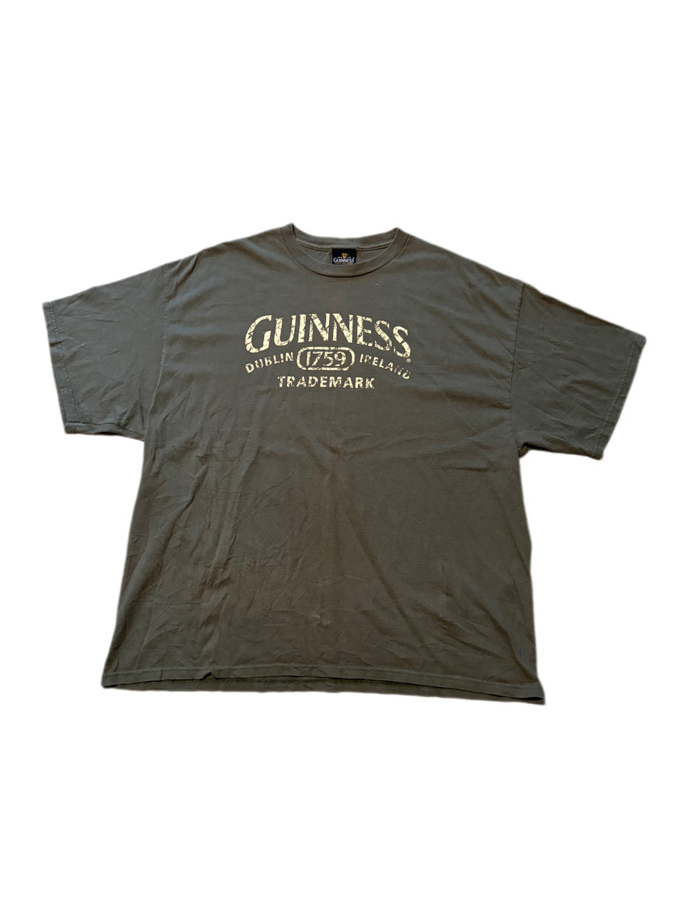 GUINNESS BEER TRADEMARK IRELAND GRAPHIC TEE