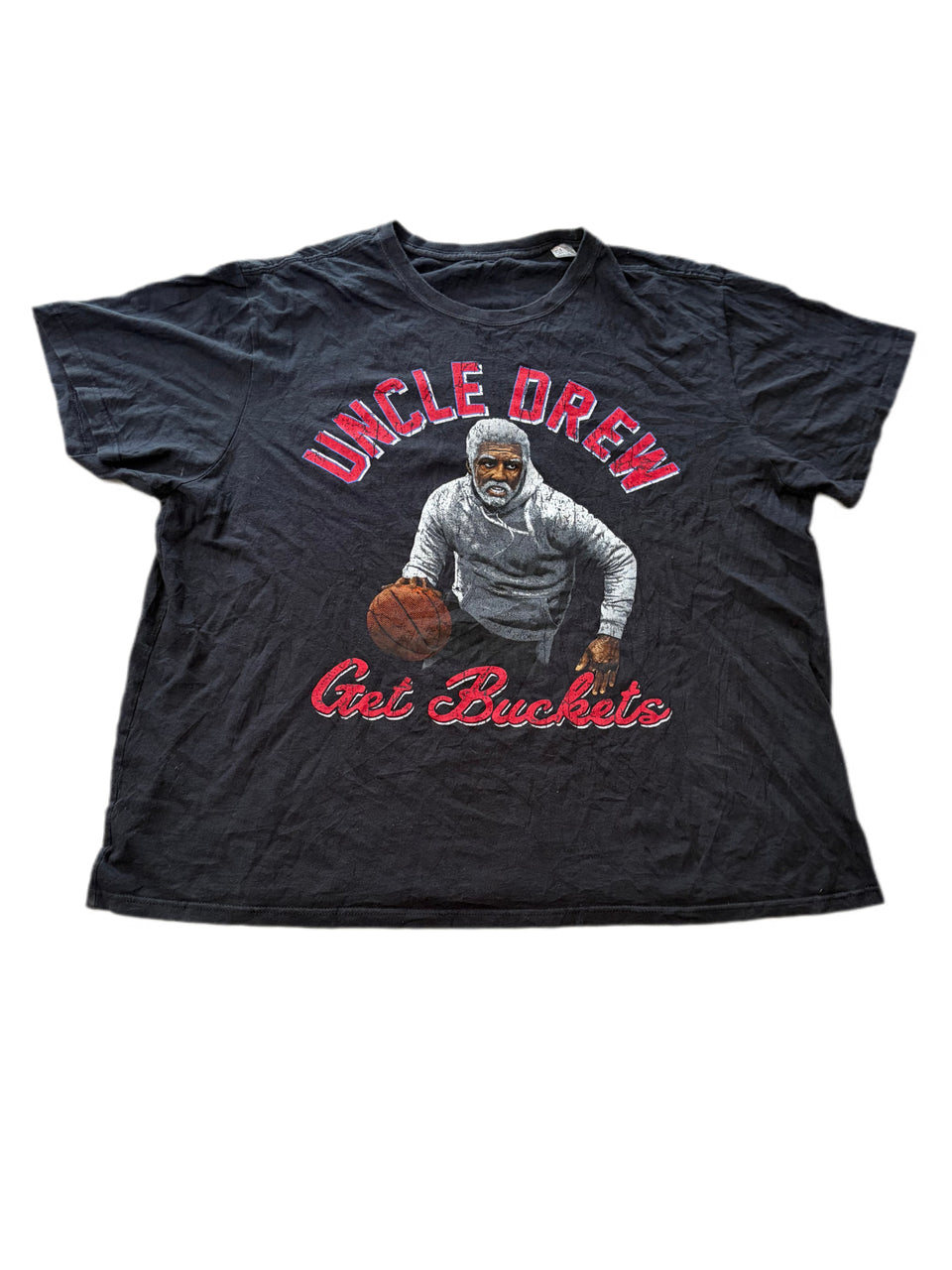 UNCLE DREW GET BUCKETS GRAPHIC TEE