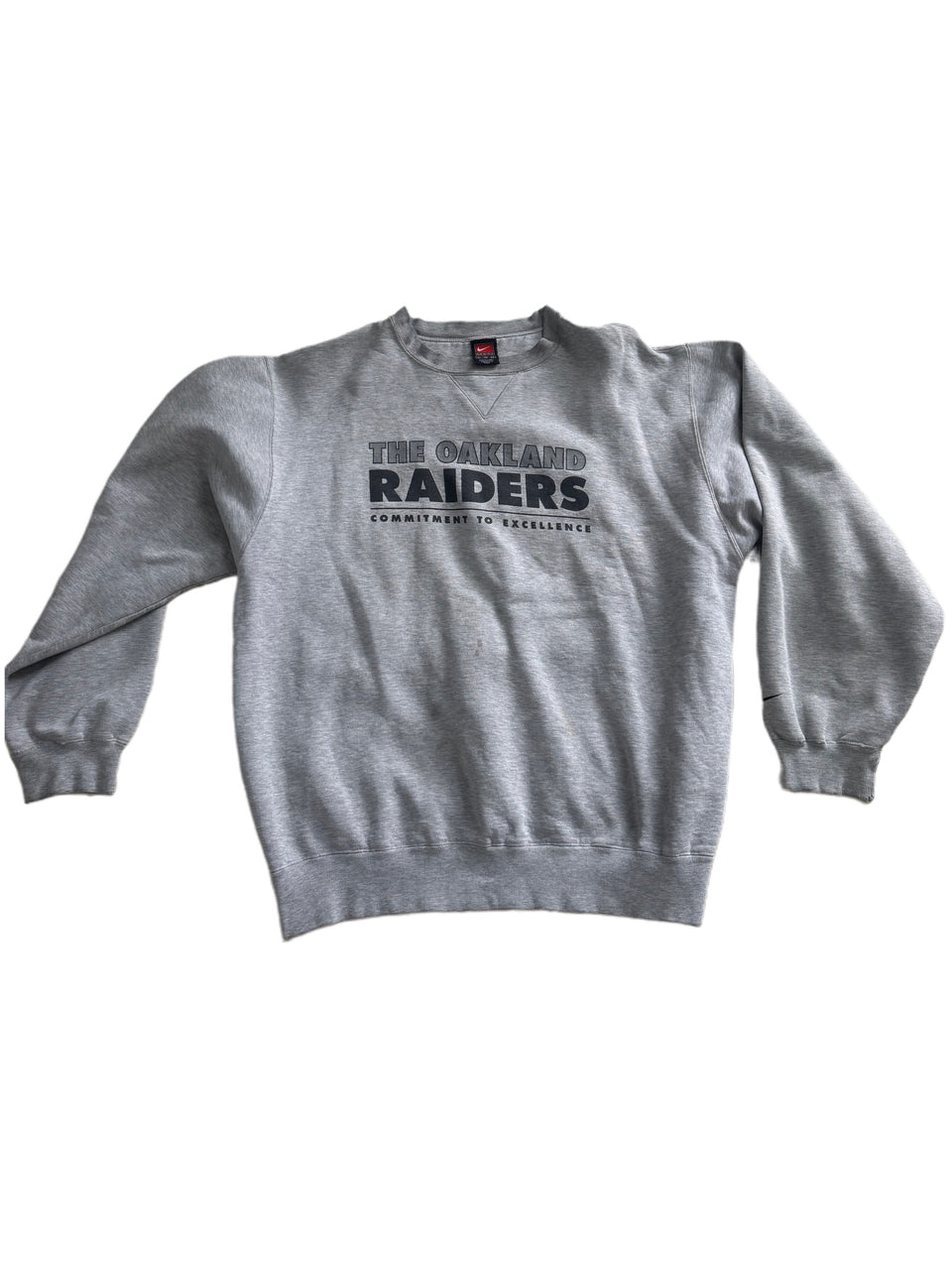 VINTAGE NIKE OAKLAND RAIDERS NFL CREWNECK