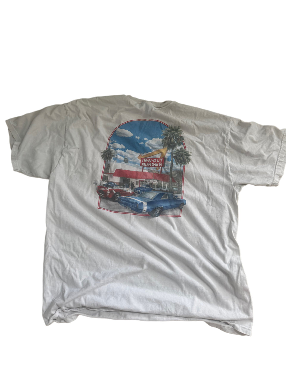 VINTAGE 1999 IN-N-OUT BURGER MUSTANG GRAPHIC SHIRT
