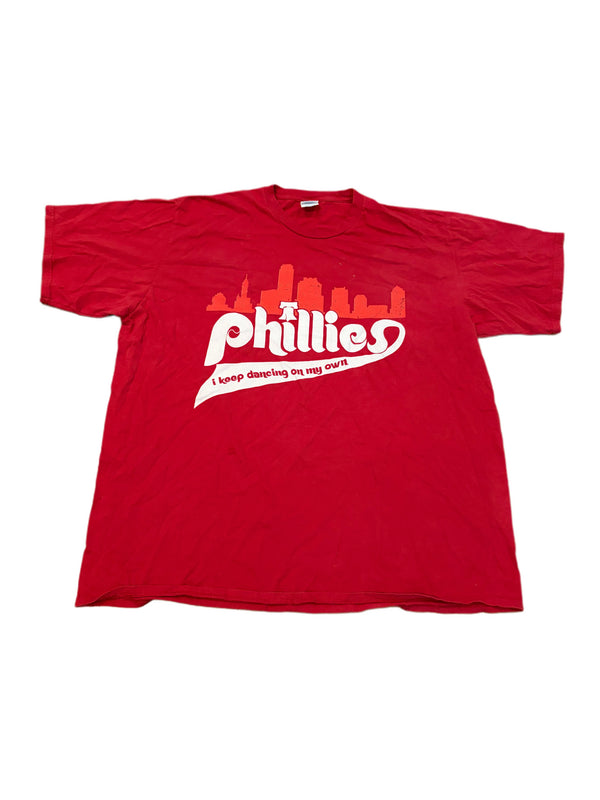 VINTAGE RED PHILADELPHIA PHILLIES I KEEP DANCING ON MY OWN GRAPHIC SHIRT