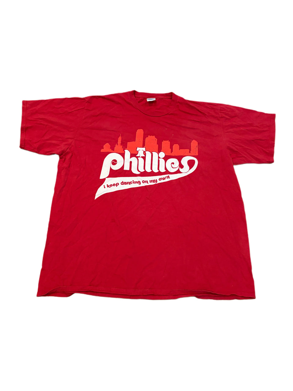 VINTAGE RED PHILADELPHIA PHILLIES I KEEP DANCING ON MY OWN GRAPHIC SHIRT